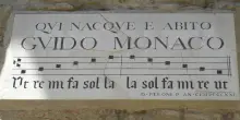 Non c&rsquo;&egrave; Beethoven senza di lui. Con Guido d&rsquo;Arezzo si celebrano i mille anni della scrittura musicale