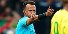 Gli Usa negano l&rsquo;ingresso all&rsquo;arbitro somalo Omar Artan: escluso dai Mondiali. La Fifa se ne lava le mani: &ldquo;&Egrave; il governo ospitante a decidere&rdquo;
