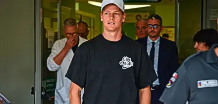 Sinner torna all&rsquo;ospedale San Raffaele di Milano: secondo giorno di accertamenti medici. Ieri ha svolto anche controlli cardiologici