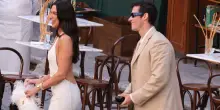 Cos&rsquo;&egrave; il &ldquo;manifesting&rdquo; e perch&eacute; sui social tutti vogliono provare il &ldquo;metodo Dua Lipa&rdquo; per trovare l&rsquo;amore