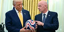 Mondiali, quando Infantino chiedeva di avere fiducia in Trump: &ldquo;Tutti saranno i benvenuti negli Usa&rdquo;. Ecco le sue promesse tradite