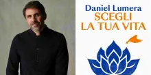 La vita tira in troppe direzioni? Ecco le 4 regole di Daniel Lumera per trovare la propria strada vagando liberi e senza meta