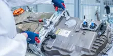 Bmw, l&rsquo;idrogeno nel mirino. La prima X5 con celle a combustibile arriva nel 2028