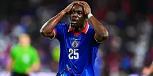 Mondiali, la Fifa vieta ad Haiti di indossare la maglia sull&rsquo;indipendenza con omaggio alla Polonia: &ldquo;&Egrave; politica&rdquo;