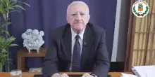 De Luca e la campagna &ldquo;Cafoni zero&rdquo;: dal moldavo coi &ldquo;problemi di prostata&rdquo; alle corse clandestine. &ldquo;Ora rieduchiamo tutti&rdquo;