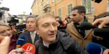 &ldquo;Alberto Stasi ha venduto per 500mila euro i diritti della propria storia per una docu-serie su Garlasco&rdquo;. L&rsquo;indiscrezione e la smentita di De Rensis: &ldquo;Non mi risulta&rdquo;