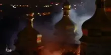 Attacco russo a Kiev: Cattedrale della Dormizione in fiamme