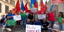 &ldquo;Tra noi e l&rsquo;azienda c&rsquo;&egrave; una tregua armata. Non accetteremo esuberi e chiusure&rdquo;: i lavoratori di Electrolux e i sindacati dopo la sospensione dei licenziamenti