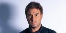 Alessandro Di Battista porta a teatro &lsquo;EPSTEIN. Tutto quello che il potere cerca di nascondere&rsquo;