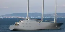 Sanzioni, lo yacht sequestrato all&rsquo;oligarca? Ora bisogna pagare pure il tagliando: la spesa totale sale a 40 milioni