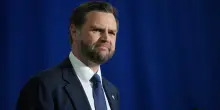 Usa-Iran, il vicepresidente Vance atterrato in Svizzera per i colloqui. Media: &ldquo;Aggiunta sessione sul Libano al programma&rdquo;. Ancora raid di Tel Aviv