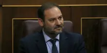 Spagna, l&rsquo;ex braccio destro di S&aacute;nchez condannato a 24 anni e 3 mesi per corruzione