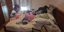 &ldquo;Erano segregate, potevano guardare solo la tv&rdquo;, il procuratore di Sulmona sulle sorelle ritrovate. Il video dell&rsquo;appartamento