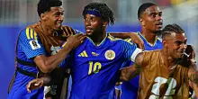 Il ritiro originale di Cura&ccedil;ao ai Mondiali: mogli in hotel e sesso prima delle partite. &ldquo;Aiuta a livello emotivo. Ha pagato tutto la Federazione&rdquo;