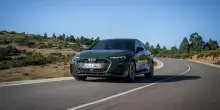 Audi A3 si rinnova. Abitacolo hi-tech e assistenza alla guida evoluta