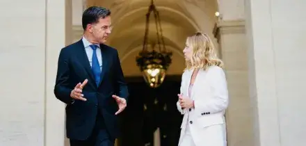 Rutte e le basi italiane, Conte: &ldquo;Crollano le favolette del governo, Meloni riferisca in Aula&rdquo;. Avs: &ldquo;Chi mente?&rdquo;
