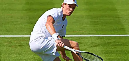 Oggi inizia Wimbledon: Sinner subito in campo come da tradizione | Orario e dove vederlo in tv e streaming