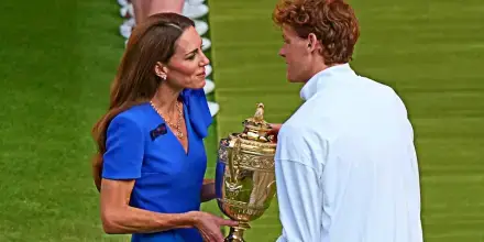 Quanto guadagna chi vince Wimbledon: il montepremi da oltre 74 milioni di euro e la protesta dei tennisti
