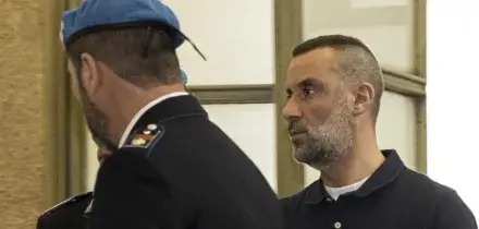 Omicidio a Rogoredo, Carmelo Cinturrino &egrave; stato ufficialmente destituito dalla Polizia