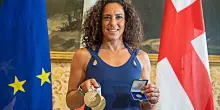 Milano, Federica Brignone riceve l&rsquo;Ambrogino d&rsquo;oro: &ldquo;Ha dimostrato di poter sfidare l&rsquo;impossibile&rdquo;