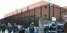Operazione-show per portare i 41 bis in Sardegna: ma in carcere comandano ancora i mafiosi