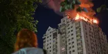 Ucraina, ondata di missili e droni su Kiev: &ldquo;E&rsquo; il pi&ugrave; grande attacco da inizio guerra, almeno 13 morti&rdquo;. Zelensky chiede agli Usa di poter produrre i Patriot