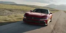 Ferrari riscopre il cambio di una volta. Ecco la 12 Cilindri Manuale &ndash; FOTO