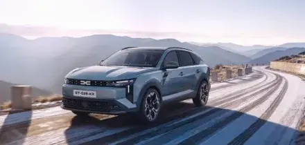 Dacia Striker, il debutto. Spazio da wagon e anima da sport utility &ndash; FOTO