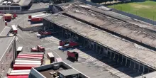Incendio a Milano, cosa resta della Bartolini dopo il maxi rogo: le immagini dall&rsquo;alto della zona &ndash; Video