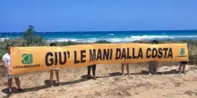 L&rsquo;ok del governo a un resort extralusso anche a Ostuni nonostante i no di Soprintendenza e Regione. Ambientalisti ricorrono al Tar, Bonelli: &ldquo;Meloni vende la costa agli stranieri&rdquo;