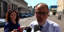 Incendio a Milano, l&rsquo;assessore Granelli rassicura: &ldquo;Precauzioni entro i 500 metri dal deposito, ma nessuna indicazione di finestre chiuse&rdquo;. Quali sono