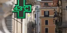 Braccialetti termici a Barcellona per chi lavora all&rsquo;aperto, bollino rosso per &ldquo;pericolo eccezionale&rdquo; in molte regioni della Spagna