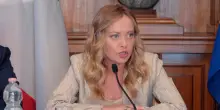 Meloni a Palermo: &ldquo;Pronti a coinvolgere l&rsquo;esercito. Chi pensa di terrorizzare questa citt&agrave; trover&agrave; uno Stato che agisce e colpisce&rdquo;