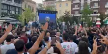 Saluti fascisti al comizio di Vannacci a Pescara: gli attivisti tendono il braccio al grido di &ldquo;Italia, nazione, remigrazione&rdquo;