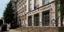 Sempre meno iscritti agli istituti tecnici (anche se le aziende faticano a trovare personale): in 10 anni persi oltre 100mila studenti