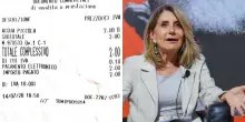 &ldquo;Si pu&ograve; speculare cos&igrave; sul caldo senza vergogna?&rdquo;: Tiziana Ferrario pubblica lo scontrino con l&rsquo;acqua a 2 euro in un bar di Roma, scoppia la polemica