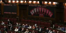 Legge elettorale, alla Camera il voto finale. Ziello (Fn): &ldquo;Avete fatto un obbrobrio. Meloni pugnalata da una parte dei suoi&rdquo;