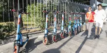 Scatta l&rsquo;obbligo di assicurazione per i monopattini. Assoutenti: &ldquo;Scomparsi dai comparatori online i preventivi, rischio impennata dei premi&rdquo;