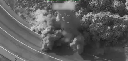 Iran, sesta notte consecutiva di raid Usa: &ldquo;Colpiti ponti e infrastrutture&rdquo;. La rappresaglia di Teheran: &ldquo;Attaccata a sorpresa base statunitense in Siria&rdquo;