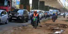 Kenya, taxi si schianta contro un camion: morta turista italiana di 52 anni