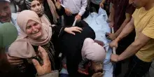 Palestinesi si scontrano con coloni israeliani e Idf in un villaggio vicino a Nablus: 5 morti e 3 feriti