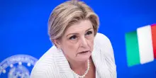 La ministra Calderone a un giovane che lascia l&rsquo;Italia: &ldquo;Siamo il paese pi&ugrave; bello del mondo, qui garanzie senza eguali&rdquo;