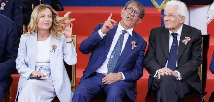 La Russa lancia Meloni al Colle: &ldquo;Diventer&agrave; Capo dello Stato&rdquo;. Schlein: &ldquo;Il potere &egrave; la loro ossessione e la pessima legge elettorale serve a questo&rdquo;
