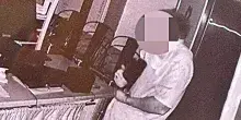 Furto notturno in pizzeria, il proprietario condivide la foto del ladro: &ldquo;In questo clima nascono casi come quello di Roggero&rdquo;