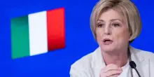 Calderone: &ldquo;In Italia per i giovani grandi opportunit&agrave; di lavoro e garanzie evolute&rdquo;. Cosa rispondono i &lsquo;cervelli in fuga&rsquo;? Scriveteci