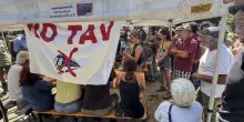 Val di Susa, quel che Piantedosi non spiega: perch&egrave; i black bloc erano meglio disposti in campo della polizia
