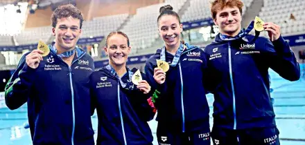 L&rsquo;Italia dei tuffi parte con il botto: oro agli Europei di Parigi nel Team Event. Super Pelligra, decisivo all&rsquo;esordio a soli 17 anni