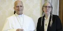 Patti Smith in Vaticano: l&rsquo;incontro con Papa Leone XIV tra arte, fede e impegno civile. Sia il Pontefice sia l&rsquo;artista sono originari di Chicago