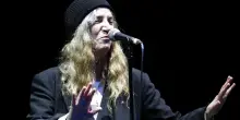 Patti Smith al Circo Massimo: la sacerdotessa del punk che non si &egrave; mai musealizzata