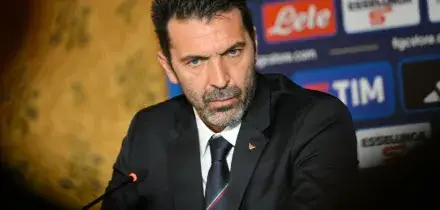 Buffon rompe il silenzio dopo l&rsquo;addio: &ldquo;Mancini ct? Resta la fuga di agosto, io andai in B e mi tagliai lo stipendio&rdquo;